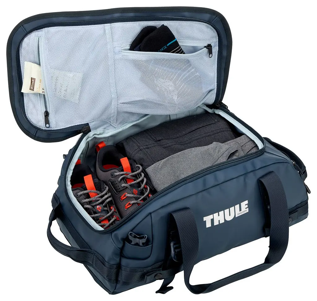Спортивная сумка Thule Chasm Duffel 30L (Darkest Blue) 3205586 (TH 3205586) - фото 4