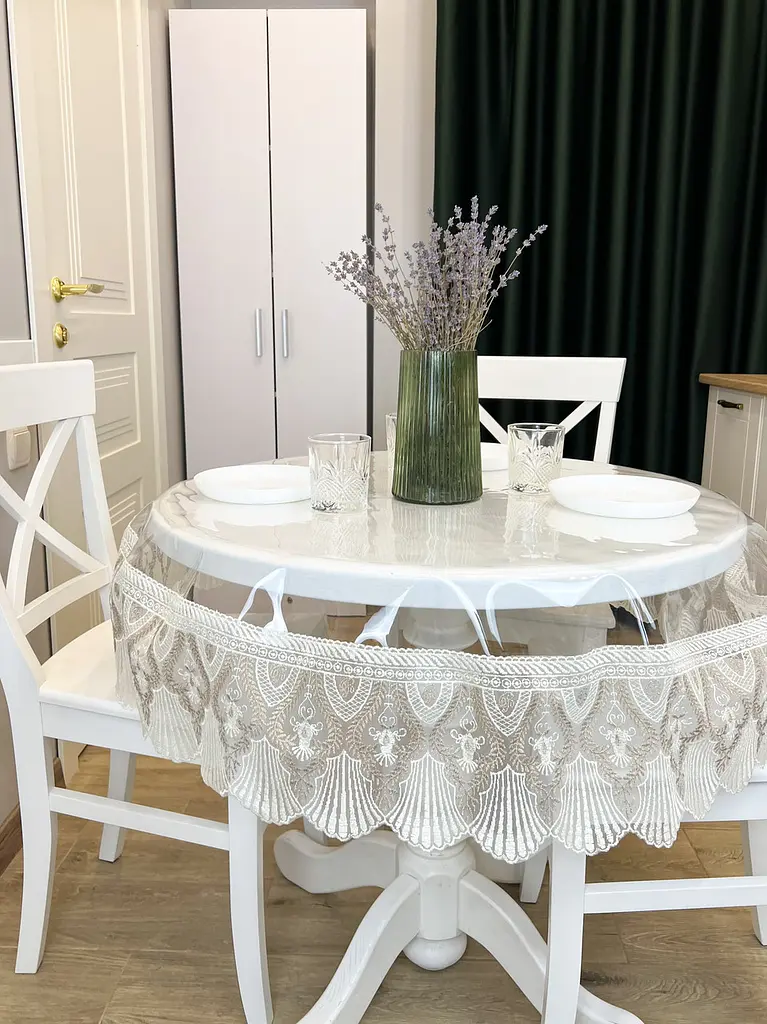 Силіконова скатертина з біло-кавовим мереживом Рішельє 15 см 240х160 см - фото 4