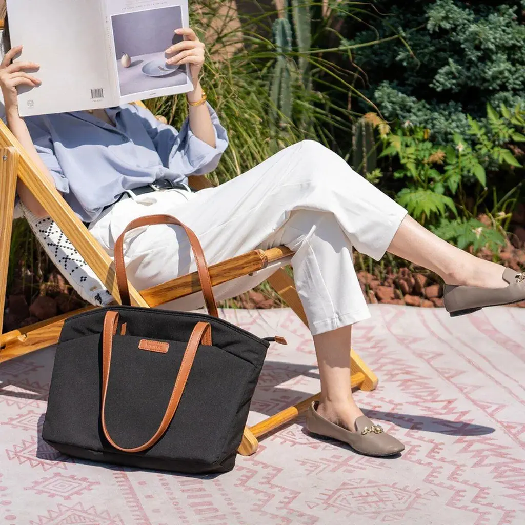 Сумка для ноутбука Tomtoc Versatile-T23 Laptop Tote Bag Black 16 Inch/18L T23L1D1 - фото 7