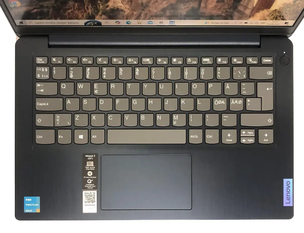 Ноутбук Lenovo IdeaPad 3 14ITL6 / 14" FullHD IPS / Pentium Gold 7505 / 8GB / 128GB SSD / Win10 - Б/в - фото 4