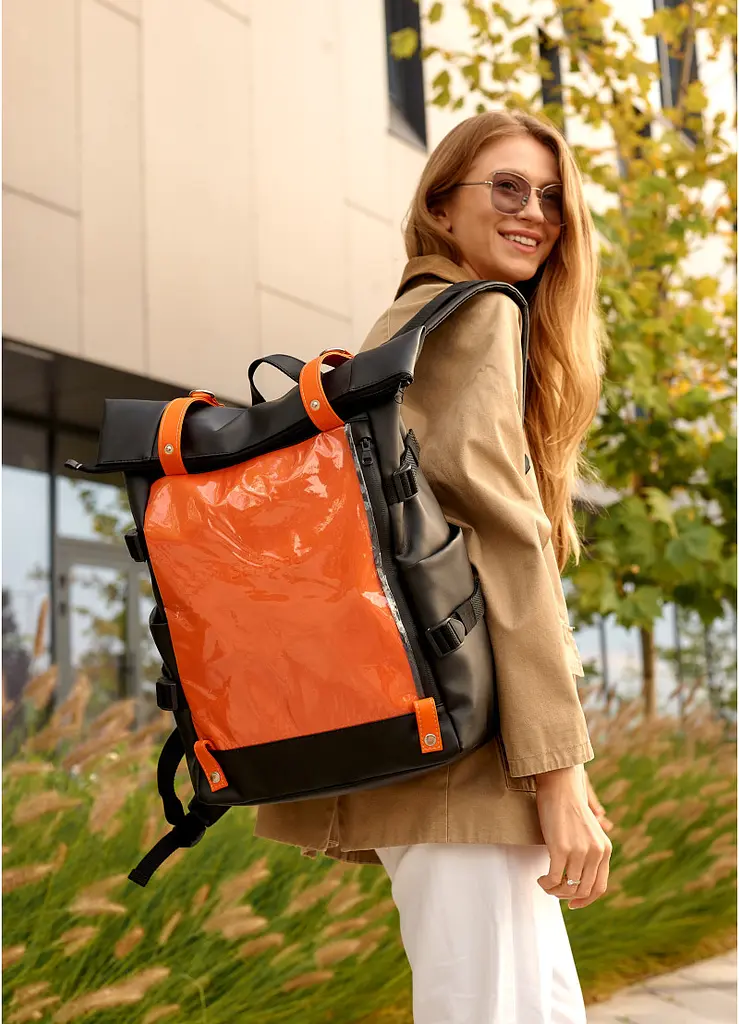 Жіночий рюкзак Sambag RollTop Hacking чорно-помаранчевий 41 x 30 x 16 см (24460129) - фото 2