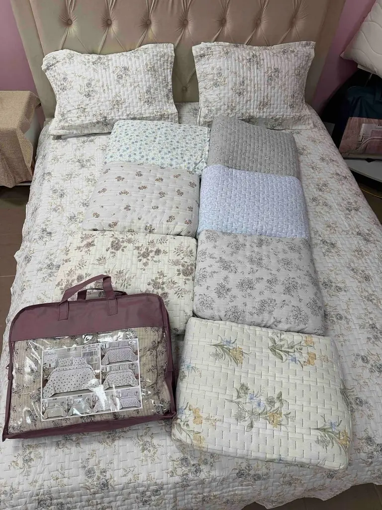 Комплект покрывало 200×230 см стеганое с наволочками 50×70 см муслин-жатка евро цветочный принт Белый с зеленым - фото 3