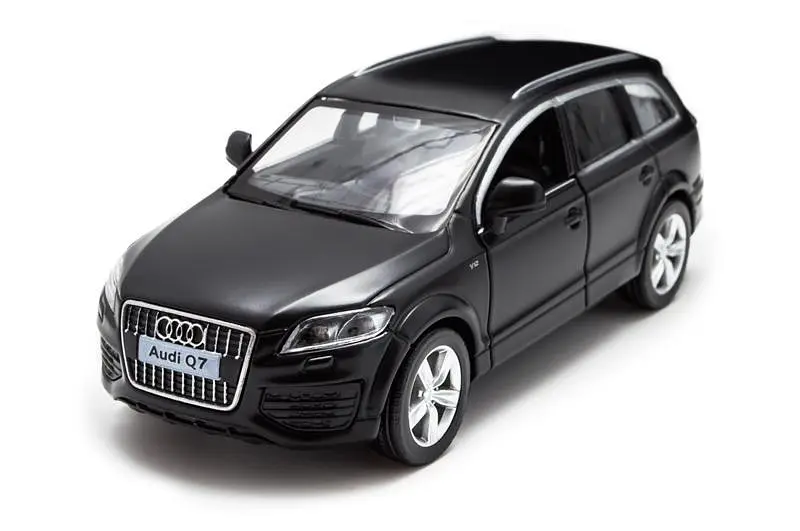 Автомодель 250433U AUDI Q7 V12 чорний TECHNODRIVE - фото 2