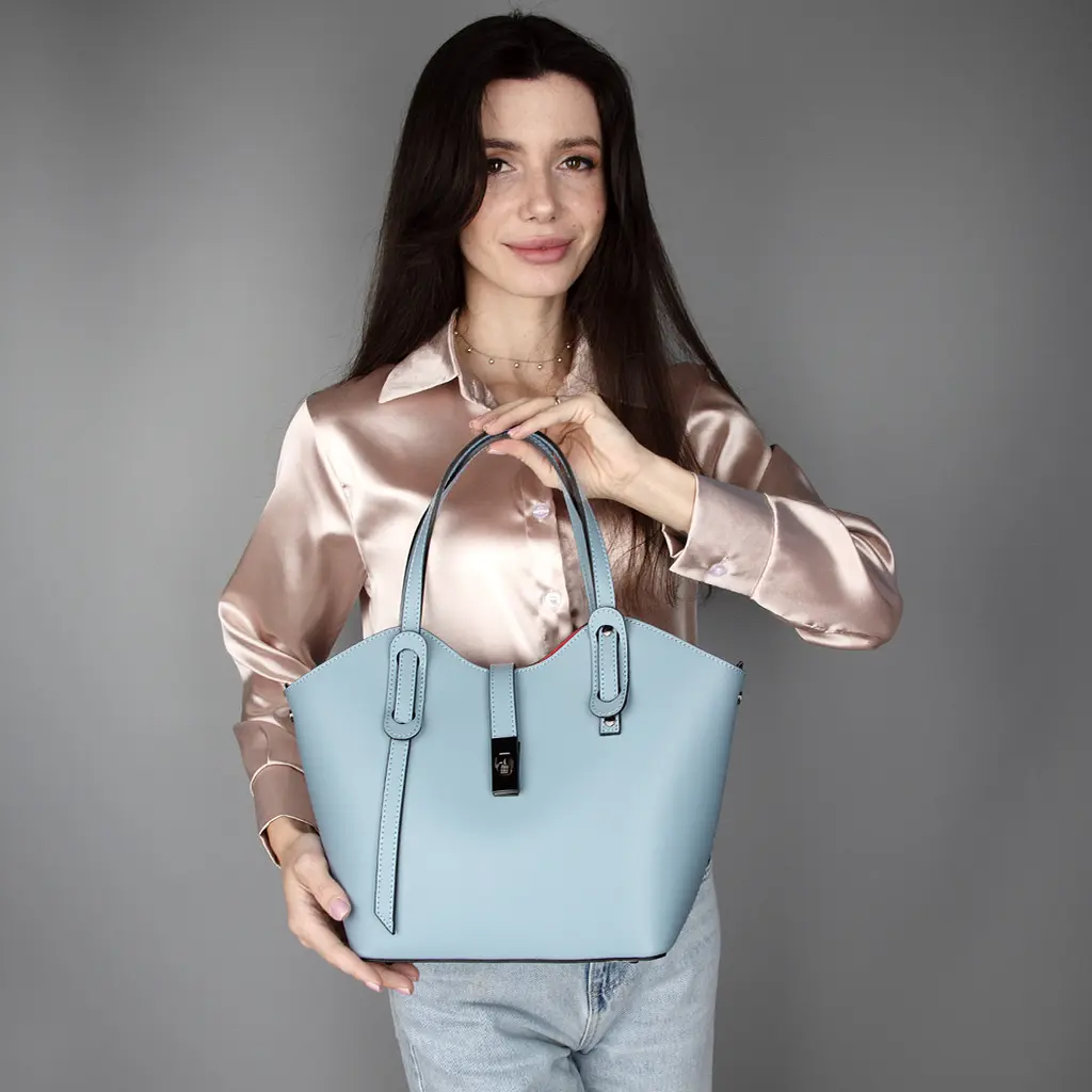 Сумка жіноча шкіряна Virginia Conti 03692 з червоною підкладкою блакитна - фото 6