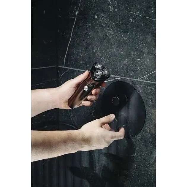 Бритва Adler AD 2945 IPX7 дорожный замок до 60 мин работы 3 головки - фото 10