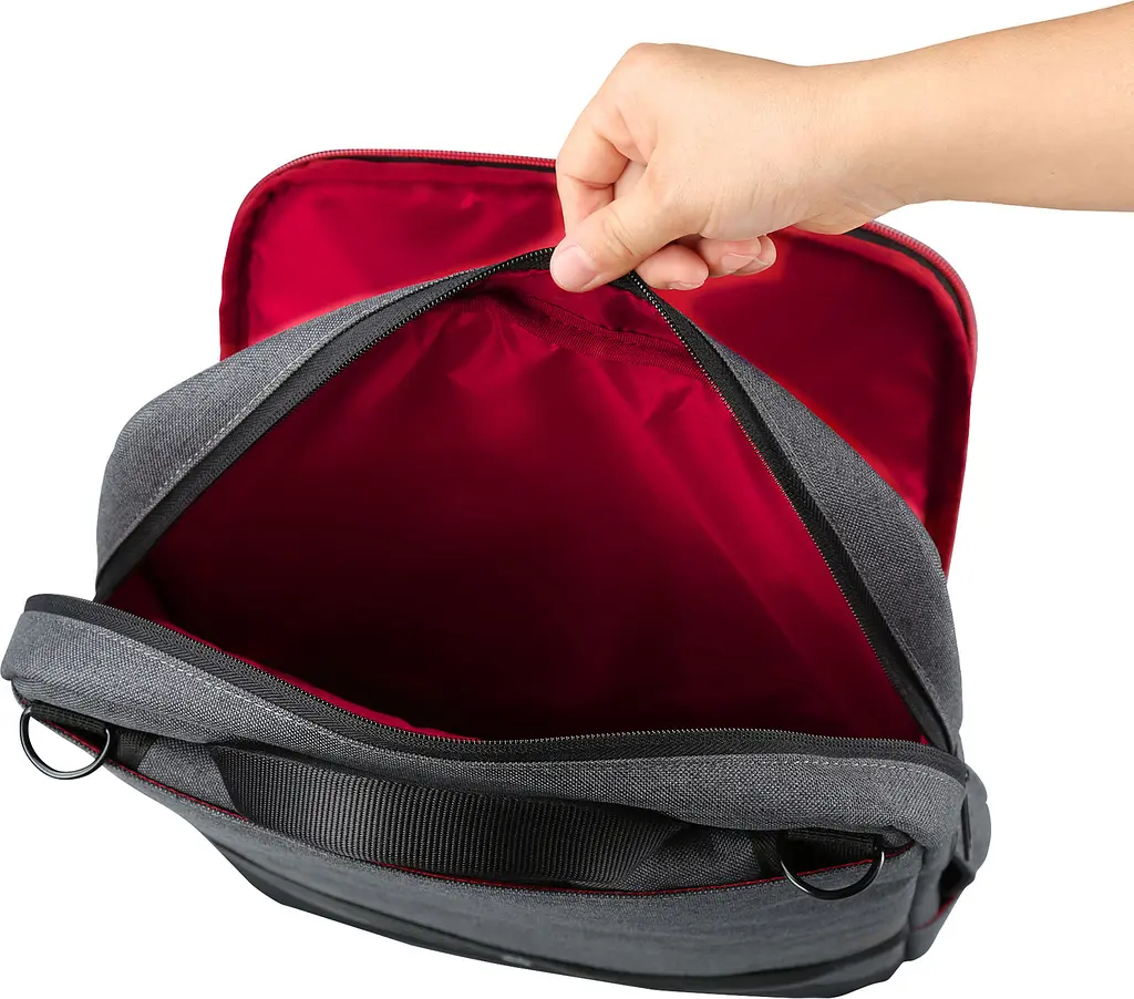 Рюкзак Yenkee 12L 15.6" TARMAC 3in1 Convertible YBB 1522GY (сірий) (6811350) - фото 9