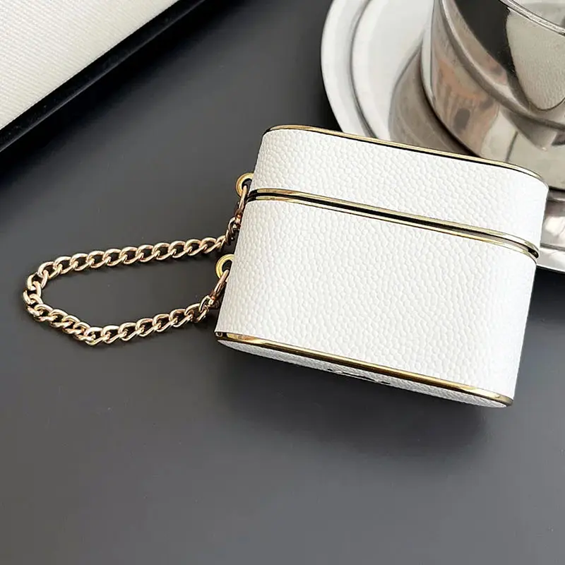 Шкіряний футляр Suitcase для навушників AirPods 3 White - фото 2