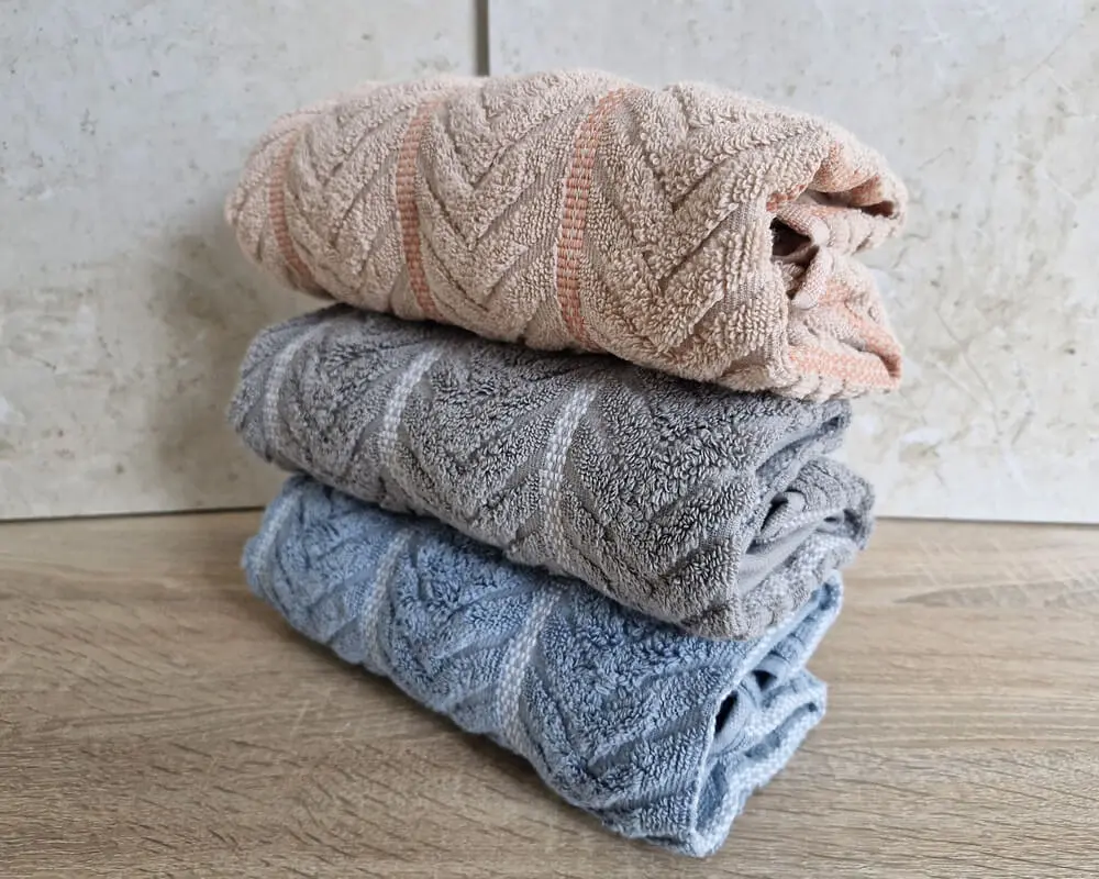Набір турецьких махрових рушників Cestepe MicroCotton Premium 3 штуки 50x90 Multi 2 щільність 600 г/м2 - фото 5