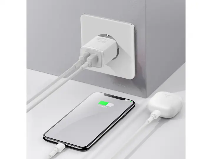 Мережевий зарядний пристрій Baseus Compact Charger 2USB 10.5 W EU CCXJ010202 White - фото 7