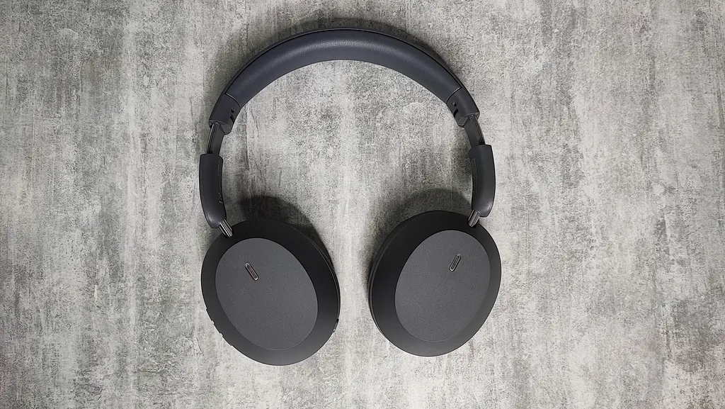 Беспроводные наушники Baseus Bass 35 Max Wireless, ANC, BT5.3, AUX, 600mAh, 30-50h, Grey A00070800821-00 - фото 9