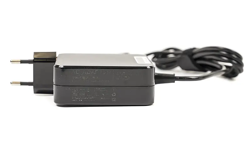 Адаптер для ноутбука PowerPlant IBM/LENOVO 220V, 20V 65W 3.25A (Special) wall mount - фото 2