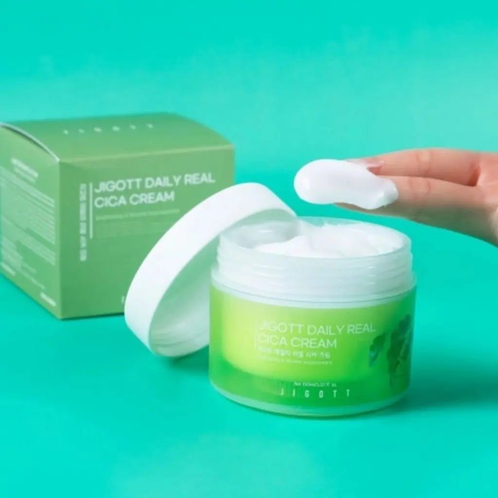 Крем для чутливої шкіри Центелла Daily Real Cica Cream Jigott 150 мл - фото 2