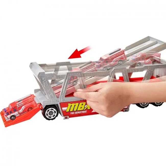 Вантажівка-транспортер Matchbox Дорожня пригода (GWM23) - фото 4