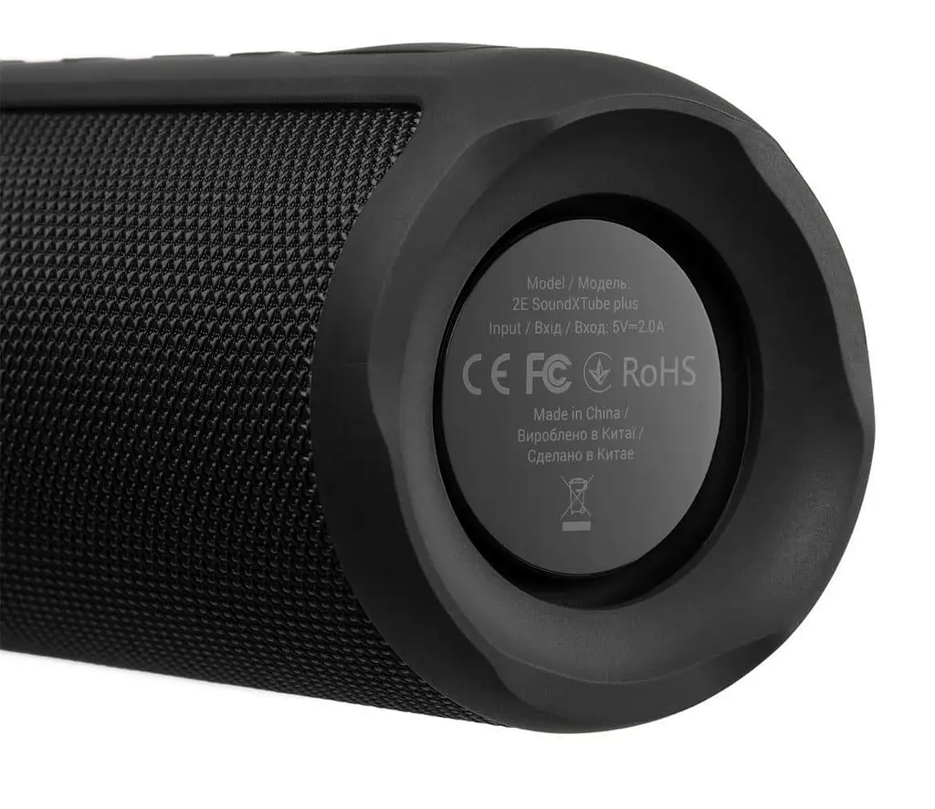 Портативна акустика 2E SoundXTube Plus TWS Black (2E-BSSXTPWBK) - фото 4