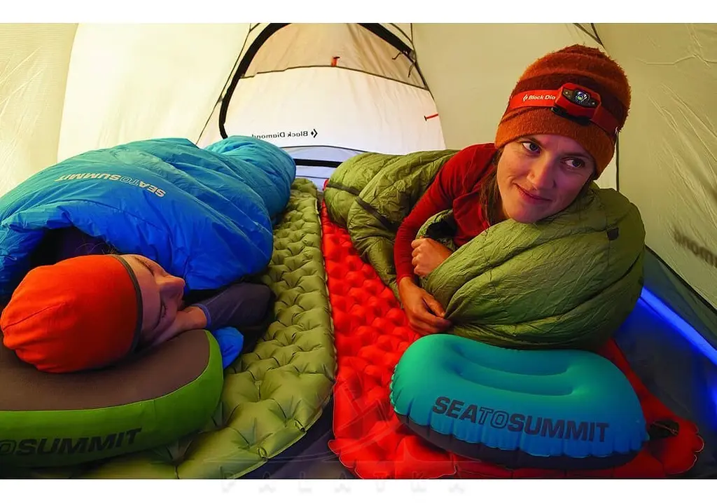 Надувний килимок Sea To Summit Air Sprung Comfort Plus Insulated Mat Large Червоний - фото 4