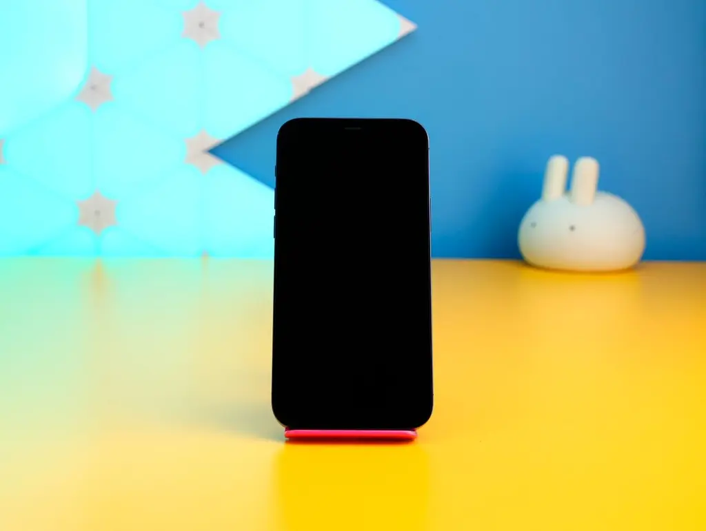 Смартфон Apple iPhone 12 Pro 256 ГБ тихоокеанський синій (MGMT3) б/в [174999] - фото 4