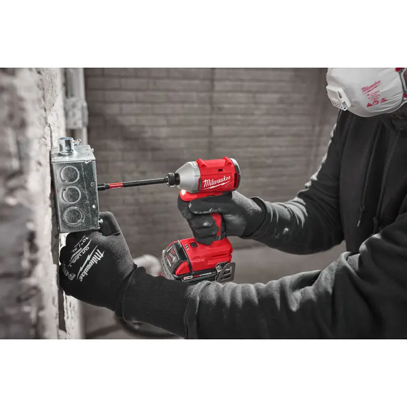 Шуруповерт ударний акумуляторний безщітковий 1/4" HEX MILWAUKEE, M18 BLIDR-0, 190Нм (каркас) - фото 3