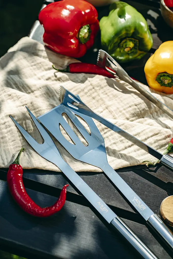 Столовые приборы для гриля барбекю Adler AD 6729 нержавеющая сталь в алюминиевом футляре - фото 10