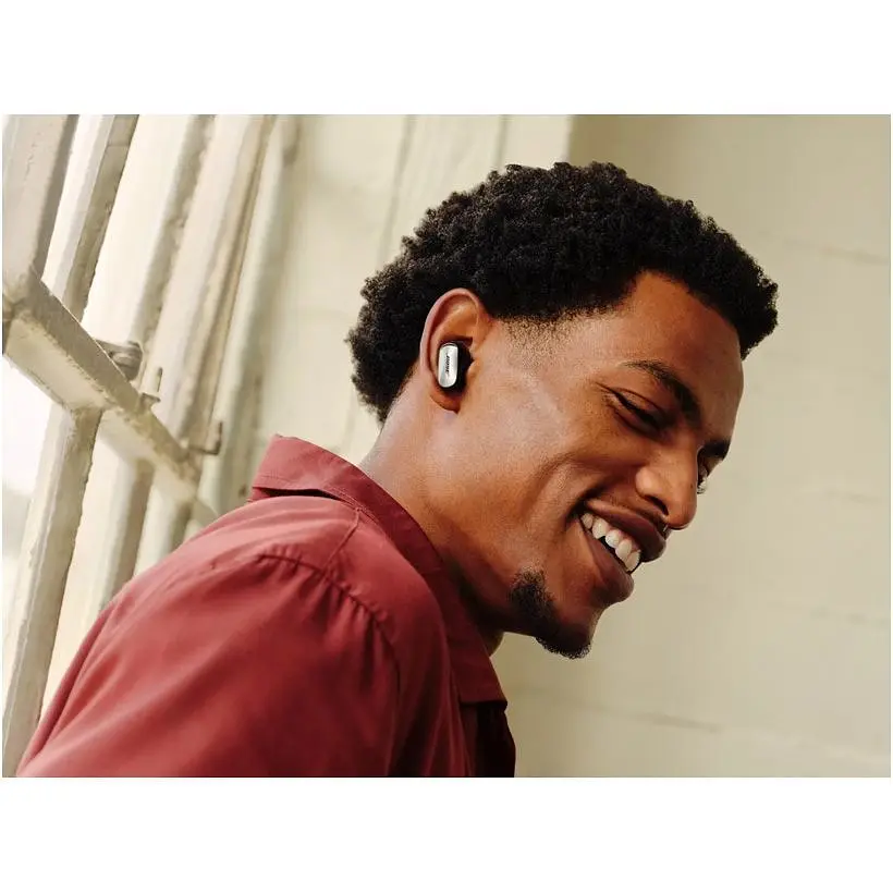 Навушники Bose QuietComfort Ultra Earbuds 2nd Gen (896637-0010) [155887] - фото 7