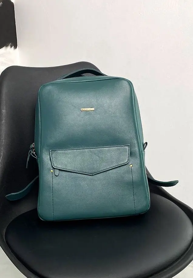 Кожаный женский городской рюкзак на молнии Cooper зеленый краст - фото 4