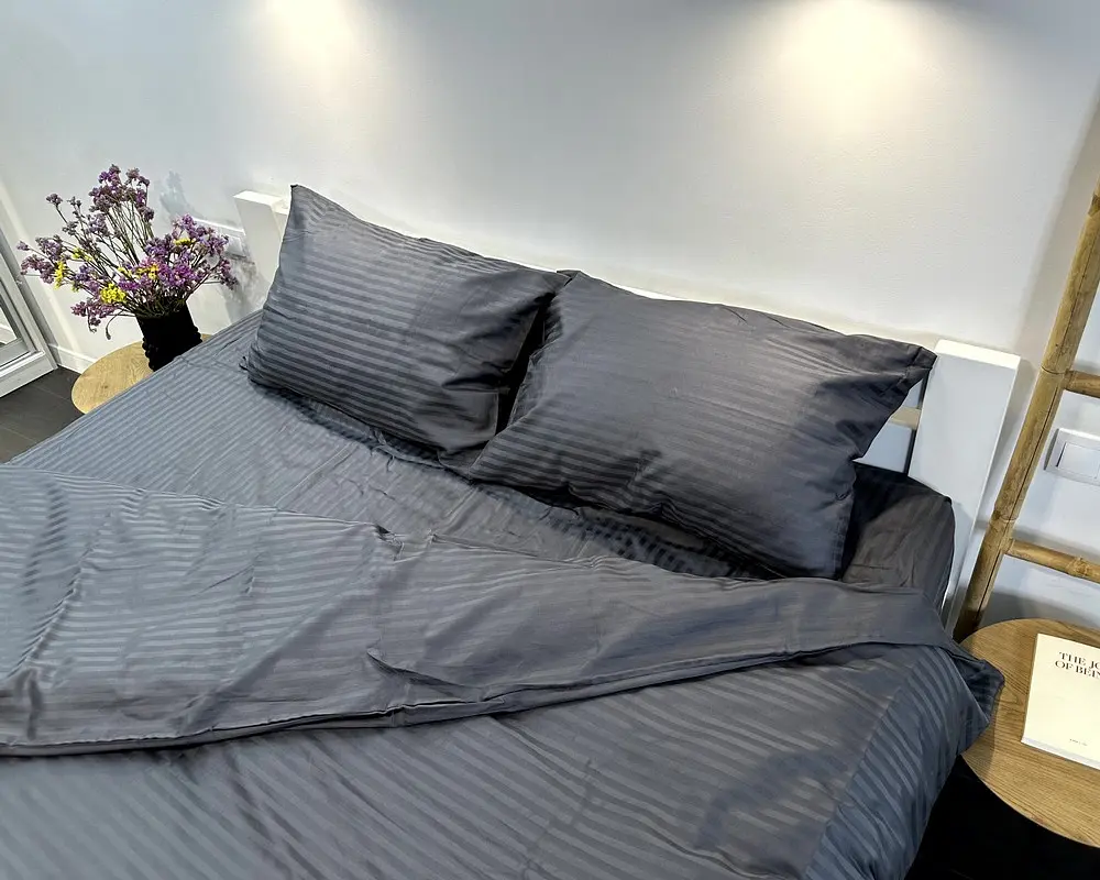 Постільна білизна LARA сатин-страйп LUX graphite d13206е євро - фото 2