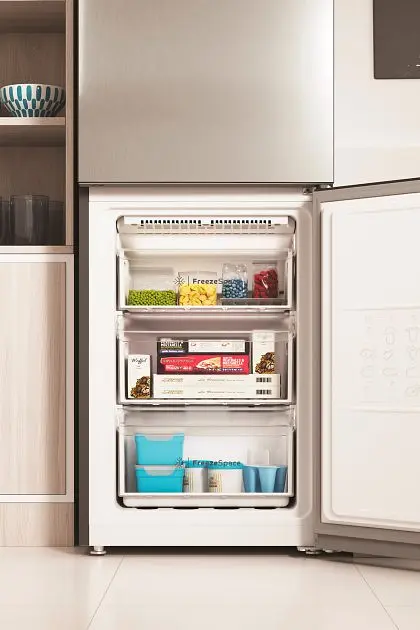 Холодильник з нижньою морозилкою Indesit INFC8TI22X (INFC8TI22X) - фото 2