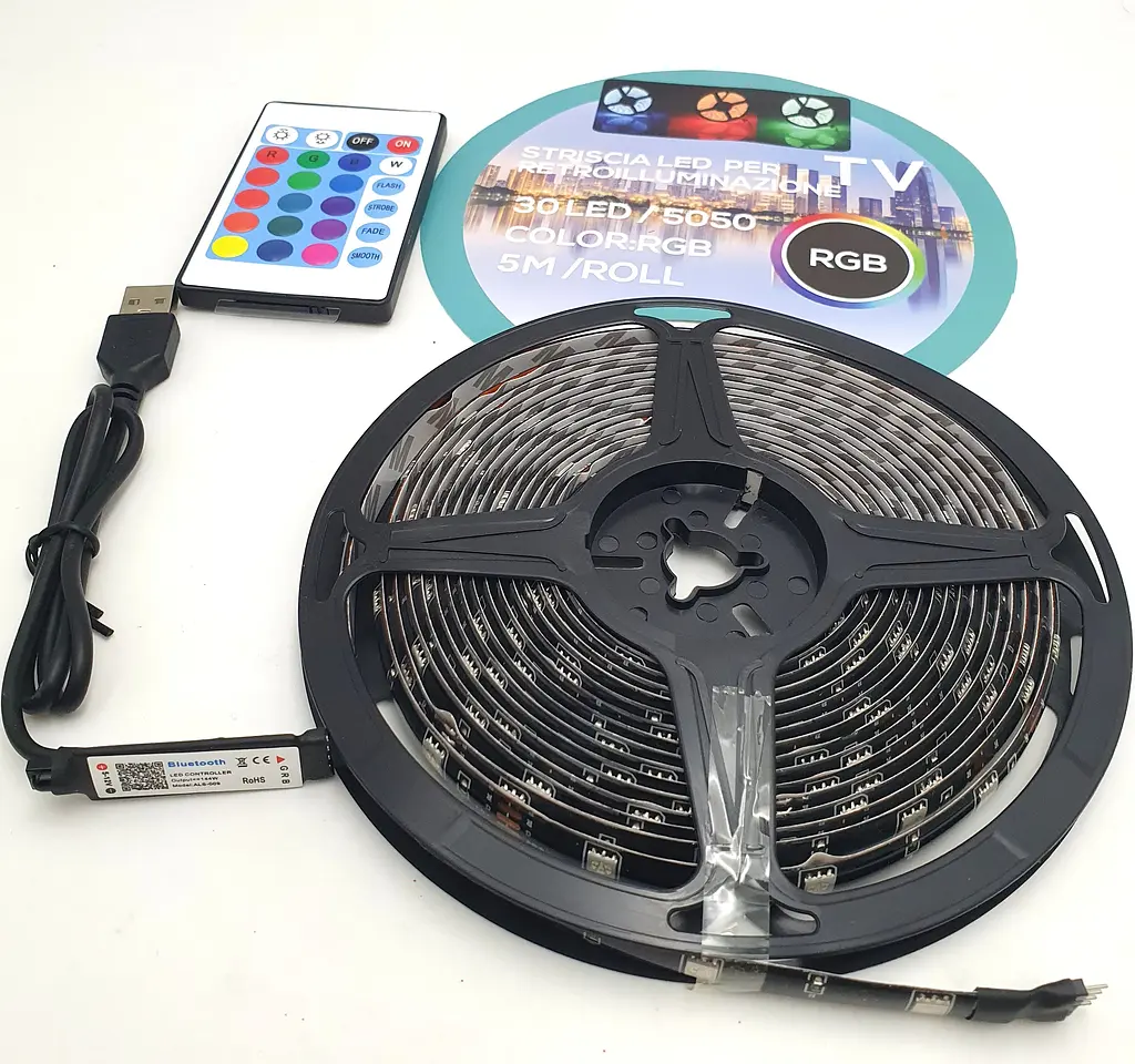 Стрічка світлодіодна RGB 5050 з пультом та Bluetooth управління з телефону від USB для фонового підсвічування у силіконі UKC 5 метрів - фото 9