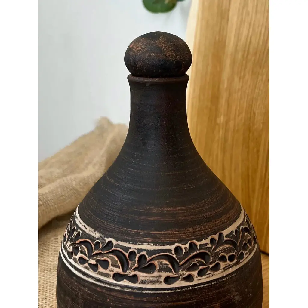 Бутылка 1 литр керамическая (глиняная) резная без ручки  - фото 4