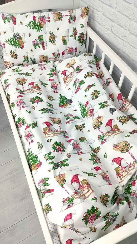 Качественное постельное белье детское новогоднее из хлопка 3+1 120х60 см ElLiz Молочный с принтом - фото 3