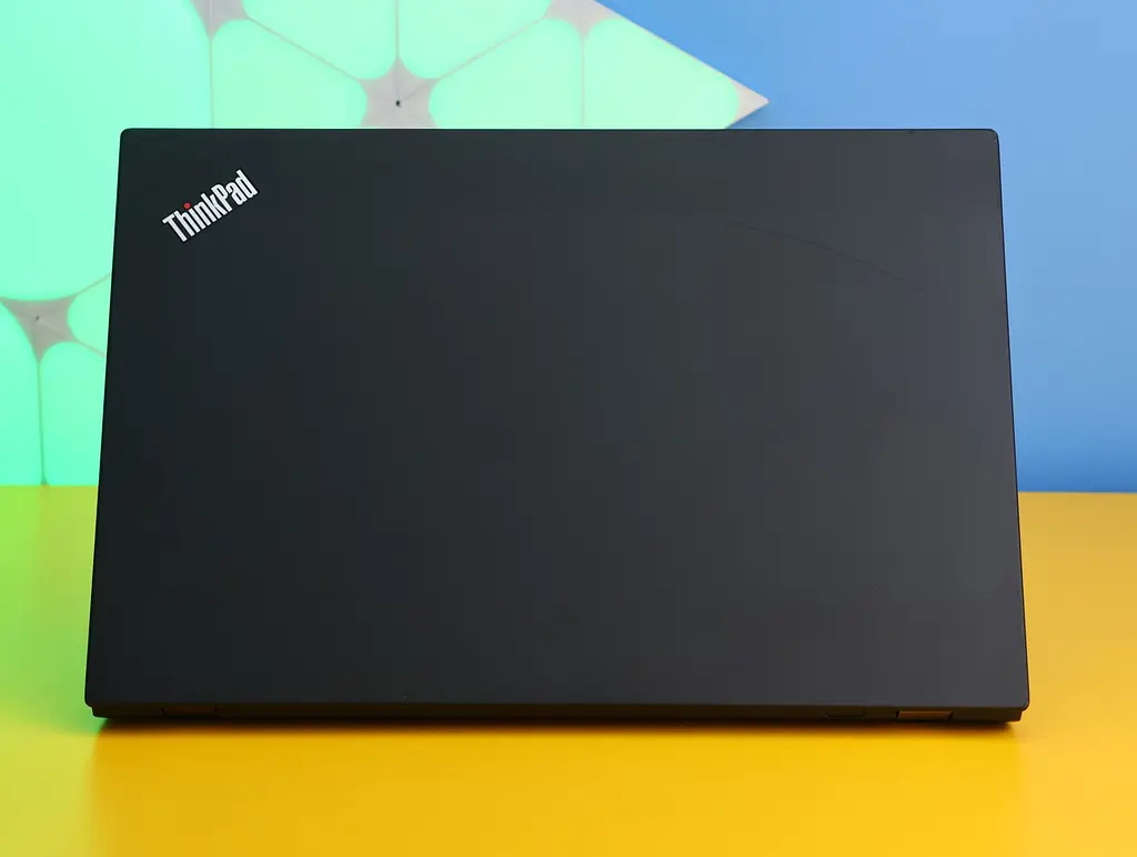 Ноутбук Lenovo ThinkPad T15 Gen 2 (20W5S0M007) Б/У - фото 5