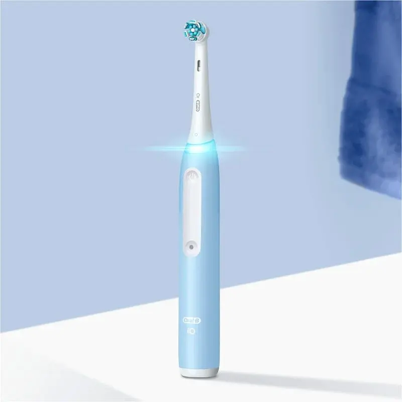 Електрична зубна щітка Oral-B iO Series 3 Ice Blue [122545] - фото 3
