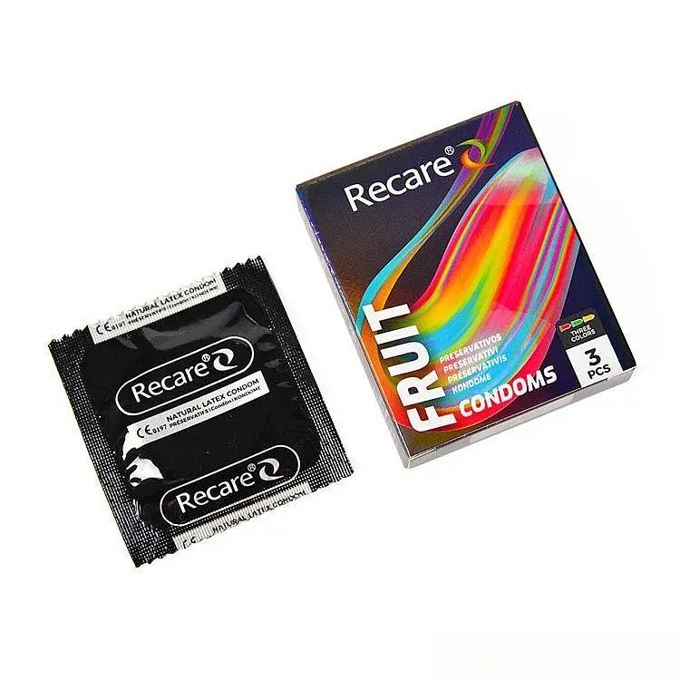 Презервативи Holographic Recare Fruit Flavour Condoms 3 шт, аромати: м'ята, банан, полуниця - фото 3