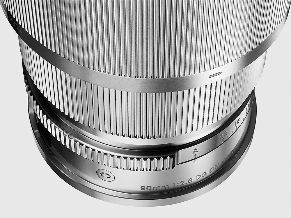 Об'єктив Sigma AF 90mm f/2.8 DG DN Contemporary Sony E (00-85126-26165-8) [88487] - фото 7