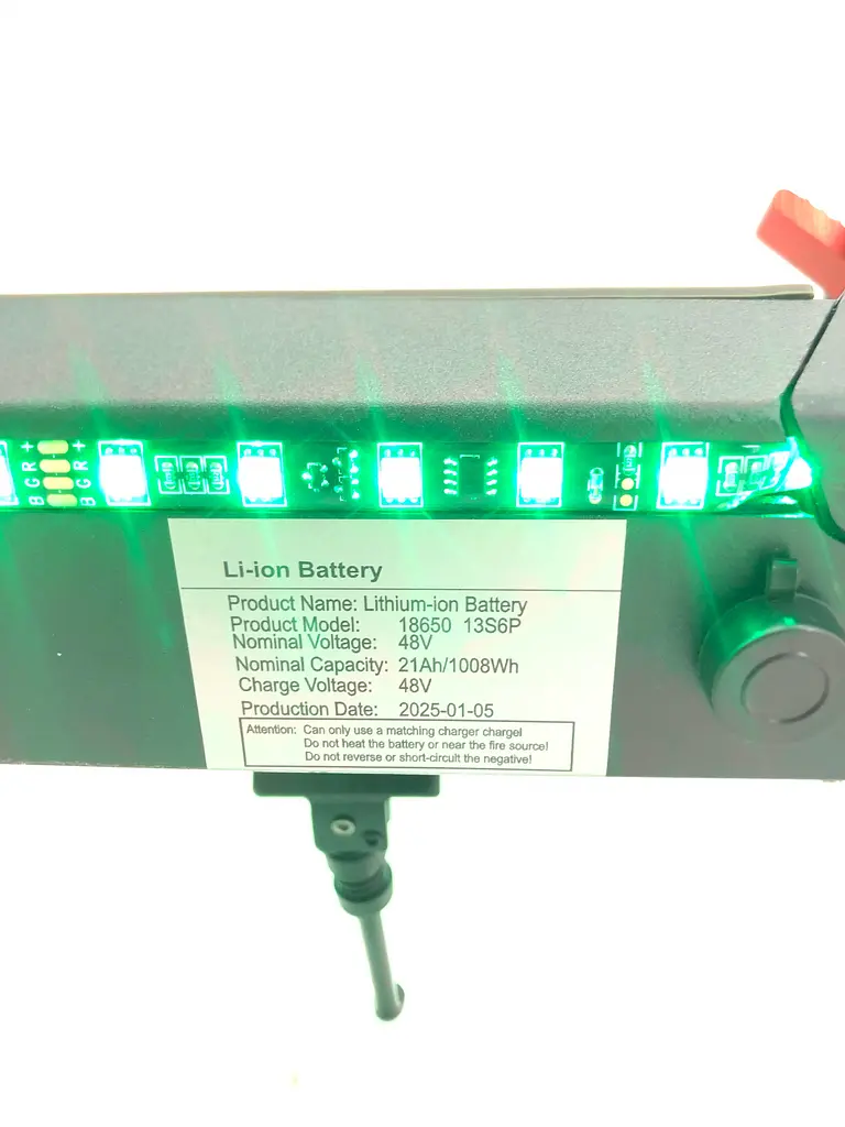 Електросамокат із сидінням KugooKirin M4 PRO Exclusive (2000W, 48V, 21Ah) - фото 11