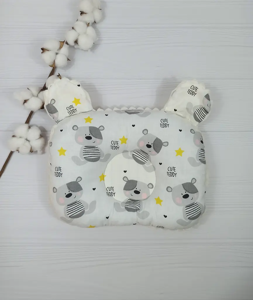 Дитяча ортопедична подушка 24×32 для новонароджених a.l.babybox Ведмедики у зірках Молочний