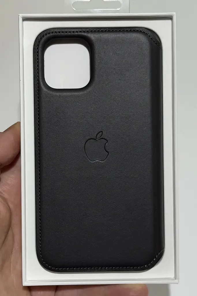 Оригинальный кожаный чехол-книжка Apple Leather Folio для iPhone 11 Pro (5.8") Black MX062ZM/A - фото 9