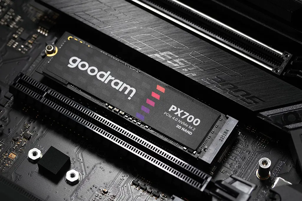 SSD 4Tb GoodRAM PX700 M.2 2280 PCIe NVMe Gen 4x4 3D NAND, Retail - фото 5