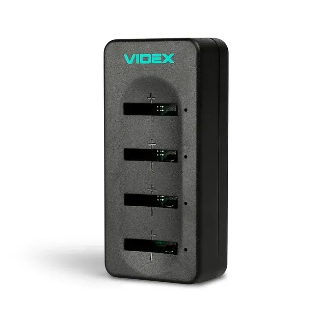 Зарядний пристрій Videx LC420, чорний, 4 x Li-ion для LIR2016/LIR2025/LIR2032 (60 mAh, 4.2V), Type-C (5V/1A), LED індикатор, 4