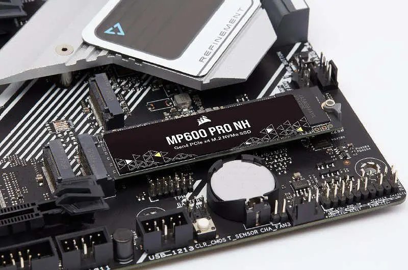 SSD накопичувач Corsair MP600 PRO NH 8 ТБ (CSSD-F8000GBMP600PNH) - фото 4