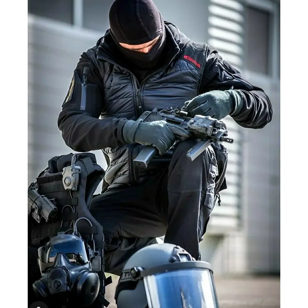 Куртка Carinthia G-Loft ISG 2.0 Jacket M Black - фото 11