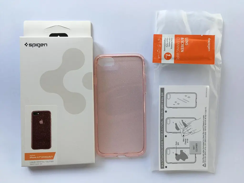 Чохол прозорий силіконовий Spigen Liquid Crystal для iPhone 7/8/SE 2/3 2020/2022 (4.7") Rose Quartz Glitter 042CS21419 - фото 2