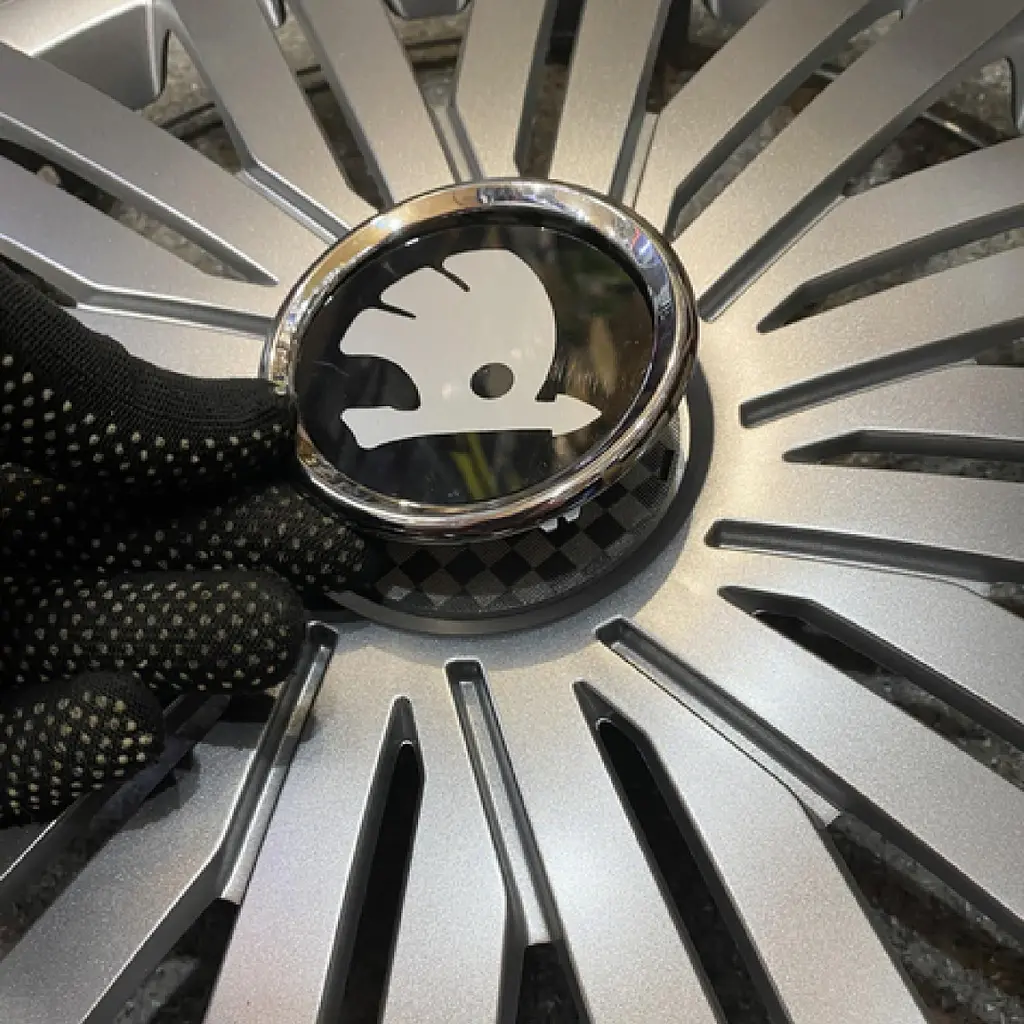 Ковпак колеса з емблемою Ford SKS417 R16 сірий з логотипом на вибір 4 шт - фото 5