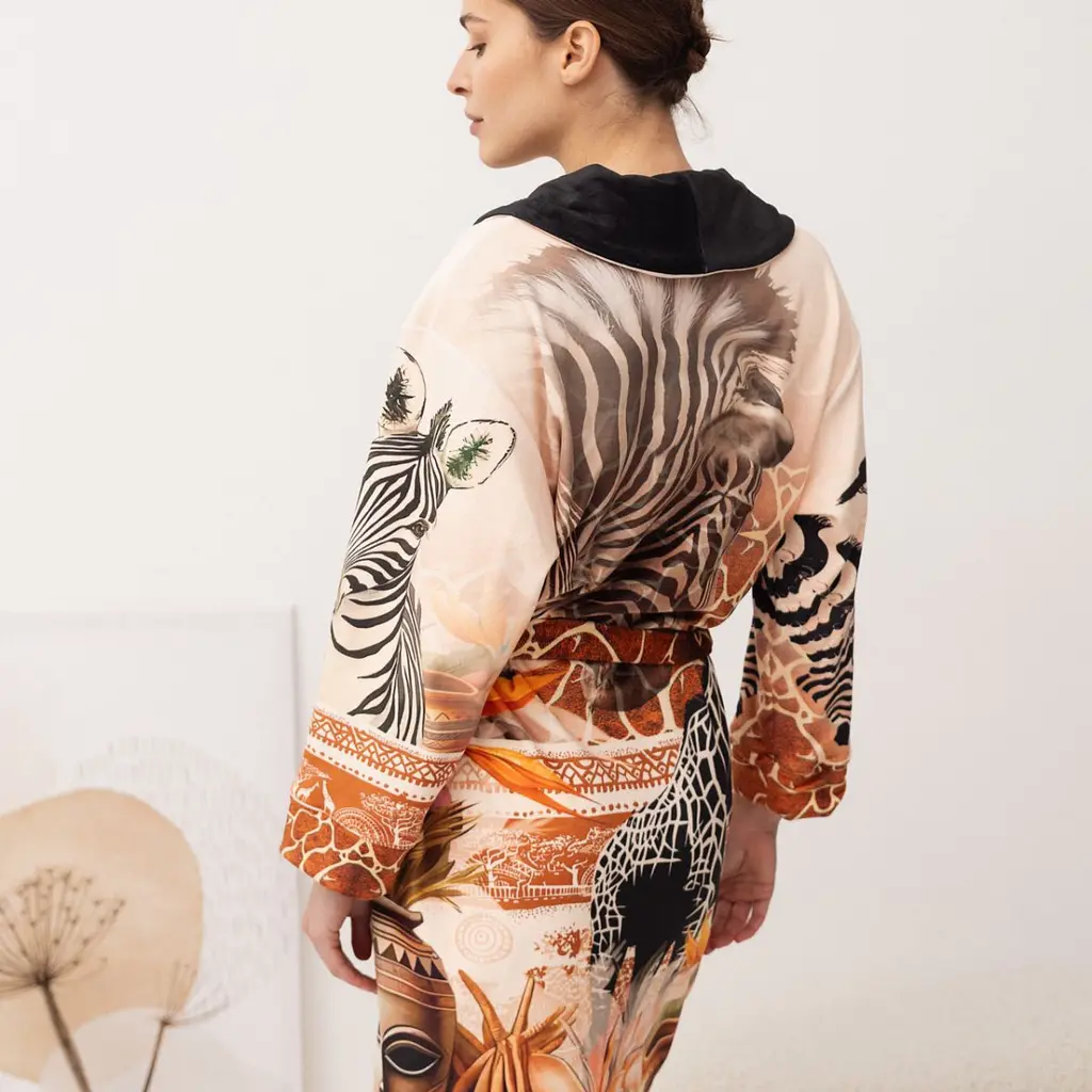 Халат жіночий з плюшевого велюру ексклюзивний Wild Africa 18355 L-XL - фото 6