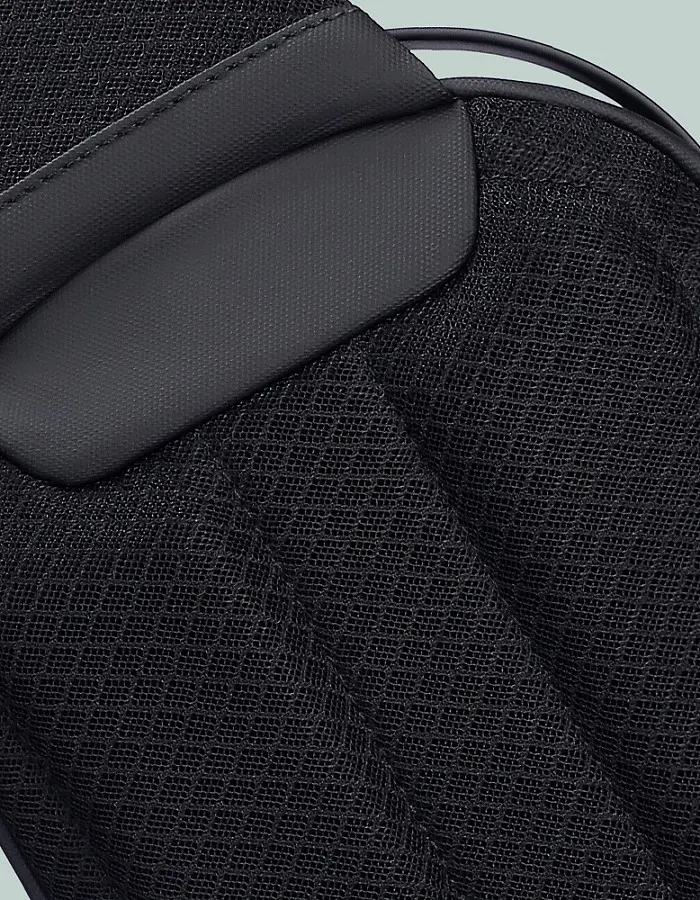 Рюкзак з однією лямкою Mark Ryden MR3998 з USB-портами та тримачем для ключів (Чорний) - фото 7