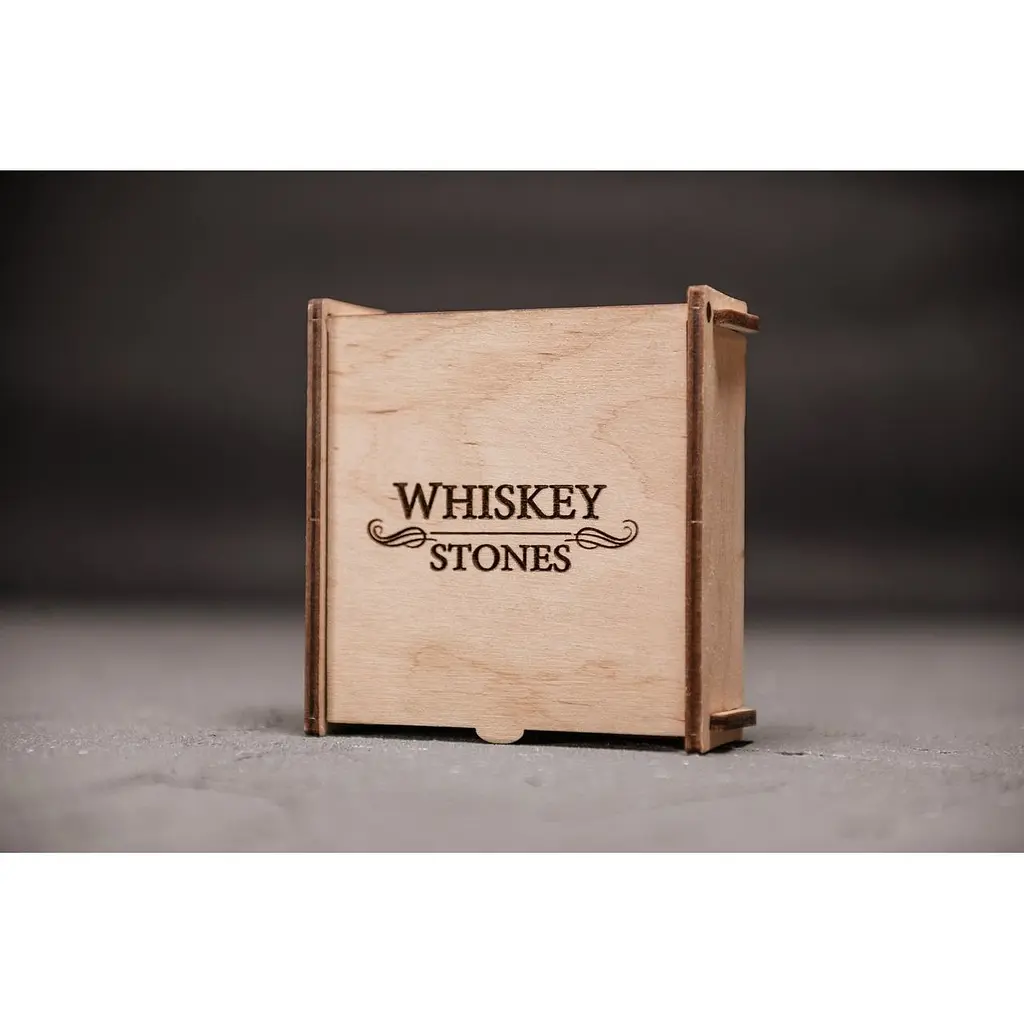 Подарунковий набір Whiskey Stones камені для віскі зі стеатиту в дерев'яній скриньці 16 штук + мішечок + щипці - фото 7