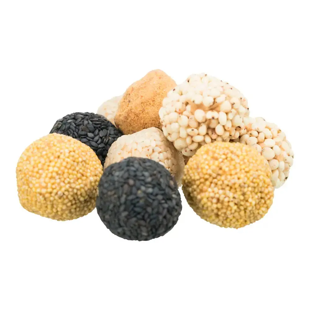 Лакомства для собак Trixie Dog Pralines with chicken, курица и злаки, 100 г (31652) - фото 3