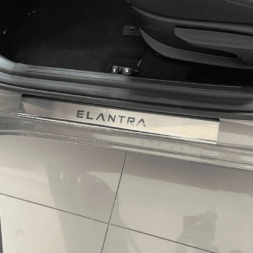 Накладки на пороги для Hyundai Elantra 2021- Нержавіюча сталь із загином та Логотипом 4 шт (Premium P-HY37) - фото 3