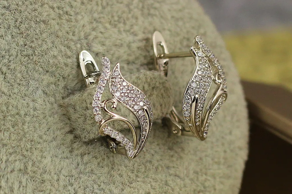 Сережки Xuping Jewelry тюльпанчик 1,6 см сріблясті - фото 2