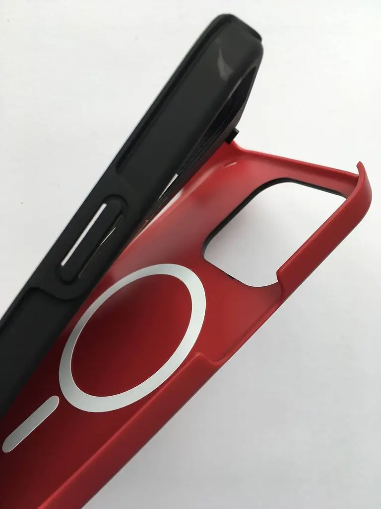 Оригінальний протиударний чохол Incipio Duo MagSafe для iPhone 14 Pro Red (IPH-2033-SCRB) - фото 4