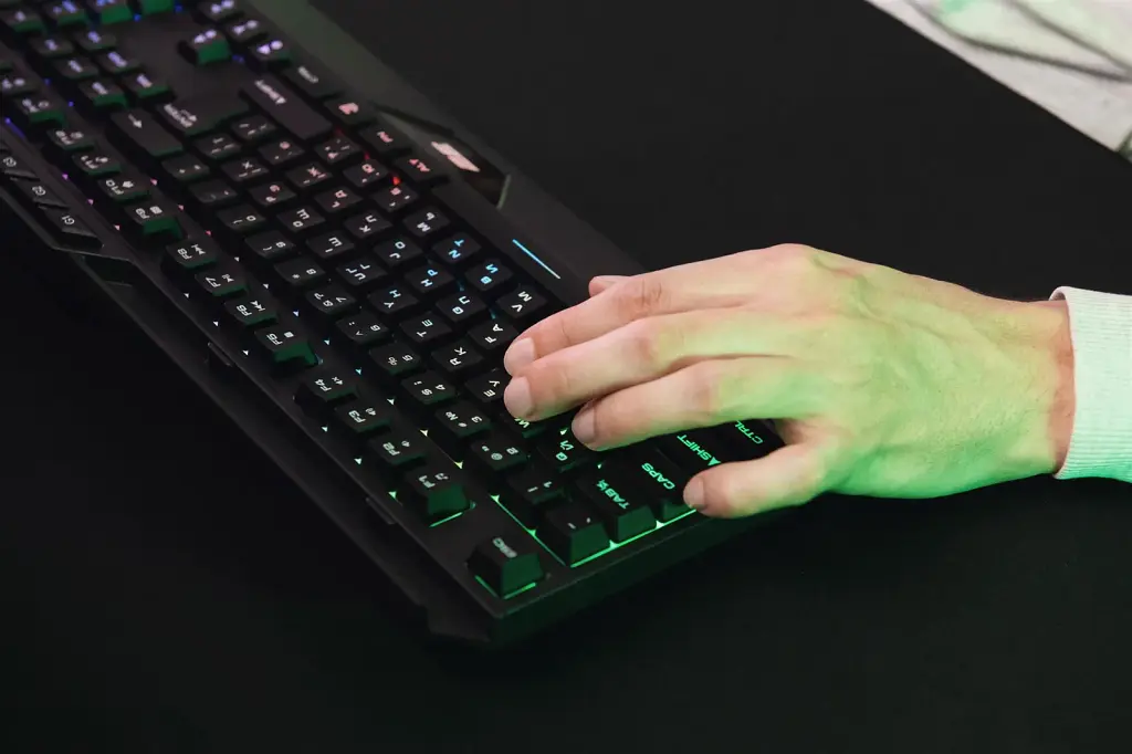 Клавіатура 2E Gaming KG315 RGB USB Black Ukr (2E-KG315UBK) - фото 2